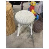 WICKER STOOL