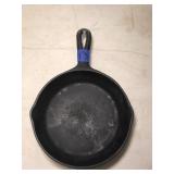 Unmarked Cast Iron Skillet 6.25"D