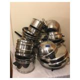 Large Lot of Pots & Pans