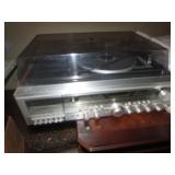 magnavox stereo/record player