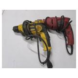 2 electric drills incl:dewalt