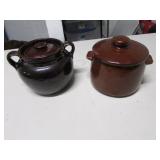 2 bean pots