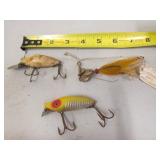 3 fishing lures