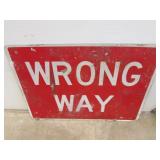 large wrong way sign