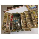 full tacklebox of tackle & items