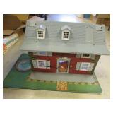 tin toy doll house w/furniture