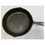 cast iron #8 skillet