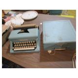 tom thumb typewriter