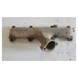 C8AE94318 Ford exhaust manifold