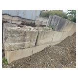 Large retaining wall blocks