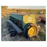 John Deere 8300, 20-8, Double Disc Grain Drill