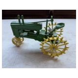 John Deere J. ERTL # 7 Model Tractor