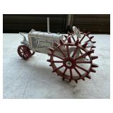 Fordson J.L. ERTL C.S. No. 4 Model Tractor