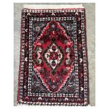 Oriental rug 2 ft x 16 inches