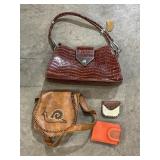 Purses &!wallets