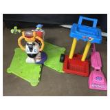 Toy vacuum, cleaning trolley, fisher price b