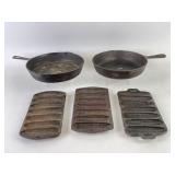 Vintage Cast Iron Skillets & Cornbread Pans