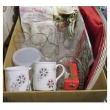 2 bxs christmas table ware