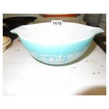 pyrex turqoise bowl 1.5qt