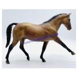 Breyer Traditional Hanoverian Dressage Step - Bay