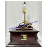 Wind Up Turn Table/Lamp ï¿½His Masters Voiceï¿½ The