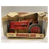 ERTL 1/16 SCALE FARMALL 300 TOY TRACTOR IN