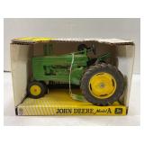 JOE ERTL 1/16 SCALE  JOHN DEERE MODEL A BECKMAN