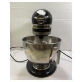 KITCHENAID STAND MIXER WITH BOWL & ATTACHMENTS