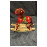 Moving rocking horse decoration