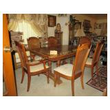 Dining Table with 6 Cainback Chairs(2 Captains)