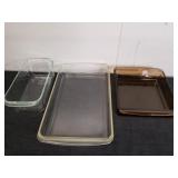 13x9-in Pyrex, 8x8-in Pyrex and 5x 8-in Pyrex