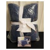 NEW VCNY Home Queen Size 5 Piece Quilt Set