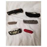 6 Various Folding and Pocket Knives: Chipaway,