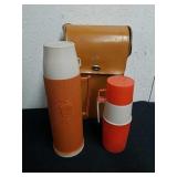 Vintage but new with tags thermos Safari carrier