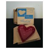 Pampered Chef heart- shaped dish measures 6x 6 ch