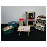 Collectible miniature dollhouse furniture