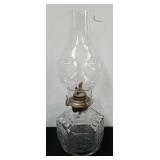 Vintage Lamplight Farms 15-in oil lamp