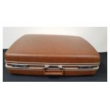 Very Nice Condition Vintage Hard Side Suitcase,