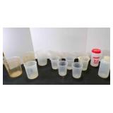 14) Plastic Measuring Containers