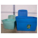 2 Plastic Tubs With Lids 18x27 & 13x18