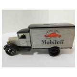 1991 ERTL Die Cast Metal Mobil Oil Gargoyle Vacuum