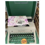 Royal Aristocrat Manual Typewriter