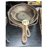 (3) Lodge Cast Iron Pans