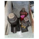 (3) Hydraulic Jacks