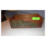 VINTAGE J.G. FLINT PEPPER CRATE 13 x 7 1/2 x 4