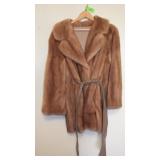 VINTAGE HAND MADE / DESIGNED FOR FUR COAT NO SIZE