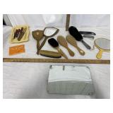 Vintage vanity set- brushes etc- see pictures