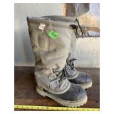 Sorel size 7 boots