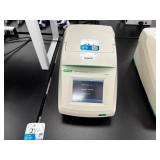 BIO-RAD T100 Thermal Cycler