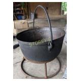 ~21" Large Cast Iron Cauldron w/ Stand